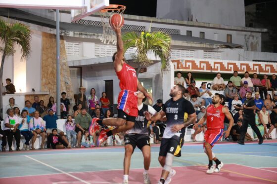 Caguameros de Isla Mujeres se imponen en casa en la Liga Maya del Caribe