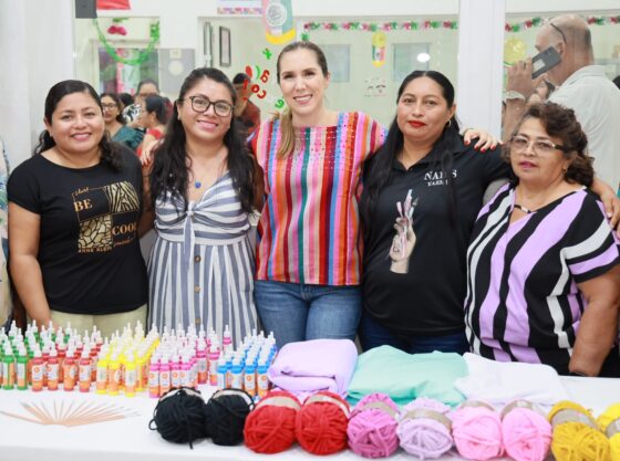 Gobierno de Isla Mujeres clausura 12 cursos municipales